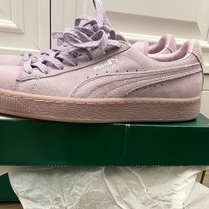 Puma - Suede Classic Mono Fleced - Women's - Size 9